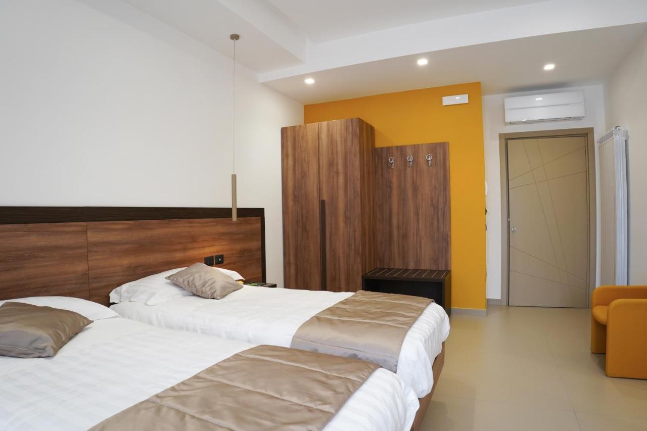 Villa Mafalda B&B Frattamaggiore Dış mekan fotoğraf